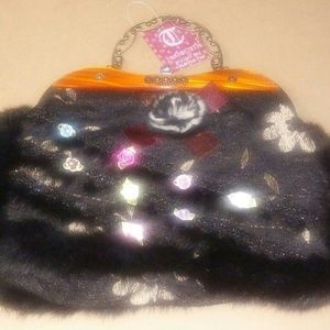 A BEAUTIFUL One of a Kind Purse by Sassi Cindi